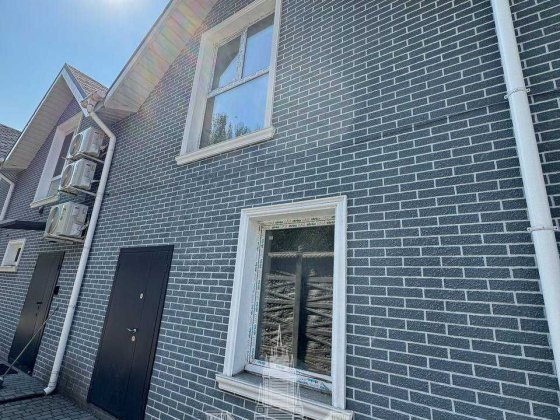 Доступный Таунхаус в центре города Запорожье