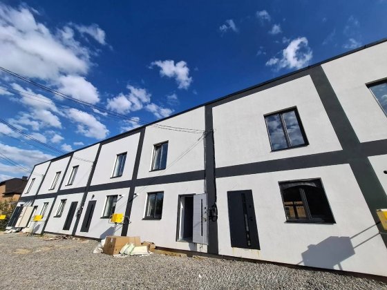 Продаж 2 поверховий Такнхаус з ремонтом в ТОПОВІЙ локації Винница