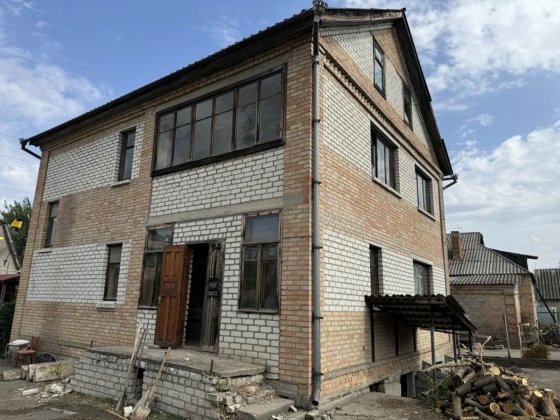 Продам двоповерховий будинок на Полтавській. Кропивницький