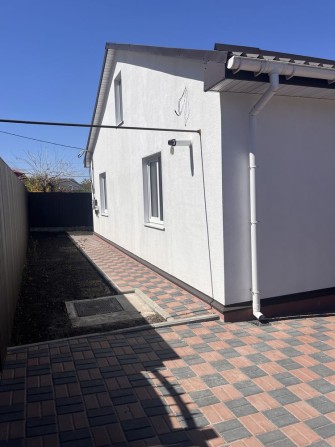 Просторий стильний будиночок - фото 1