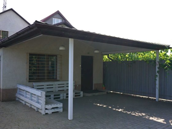 Будинок + магазин на Кордоннiй. Район Рихтера. Власник.