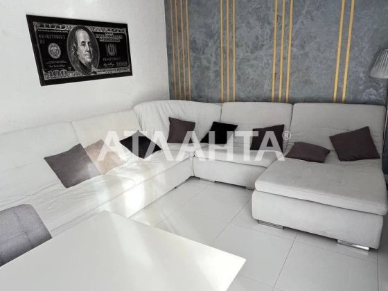 Продаётся дом с ремонтом в Червоном хуторе Одеса