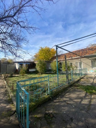 Дом 122м на участке 10 соток с госактом. Слободка. - фото 1