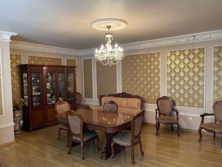 Трехэтажный дом премиум класса в самом Центре города! - фото 1