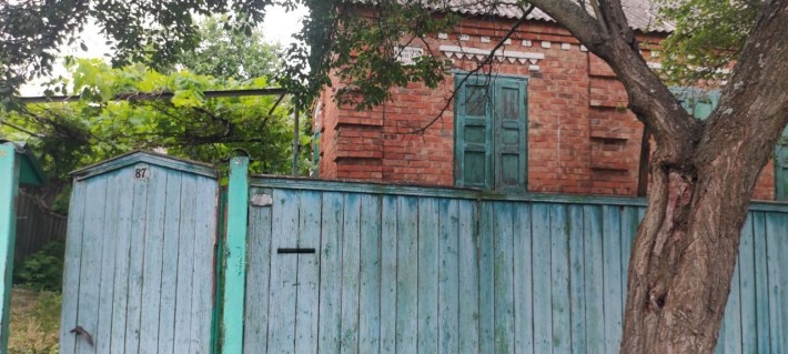 Продам добротный дом, ближайший пригород г. Южный - фото 1