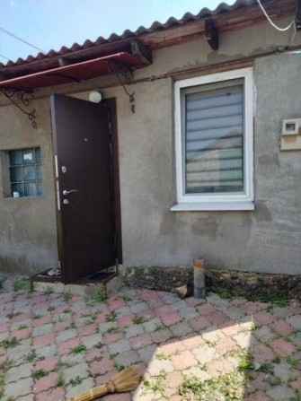 Продам частину будинка в гарному стані Новоселівка (Новосёловка) - фото 1