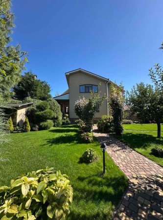 Дом в Совиньоне/ 6 комнат/10 соток/375 метров - фото 1