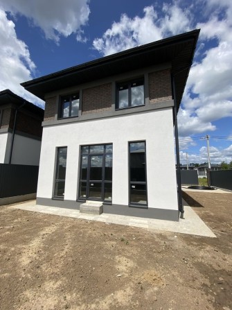 Будинок біля ліцею! 120м2 та 3 сотки! Чорновий ремонт! - фото 1