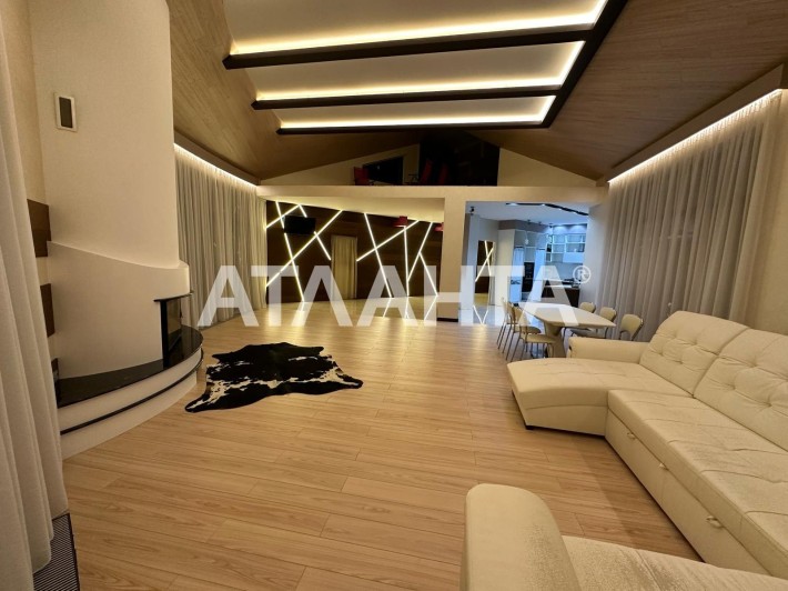 Дом с высоким уровнем комфорта в Совиньоне - фото 1