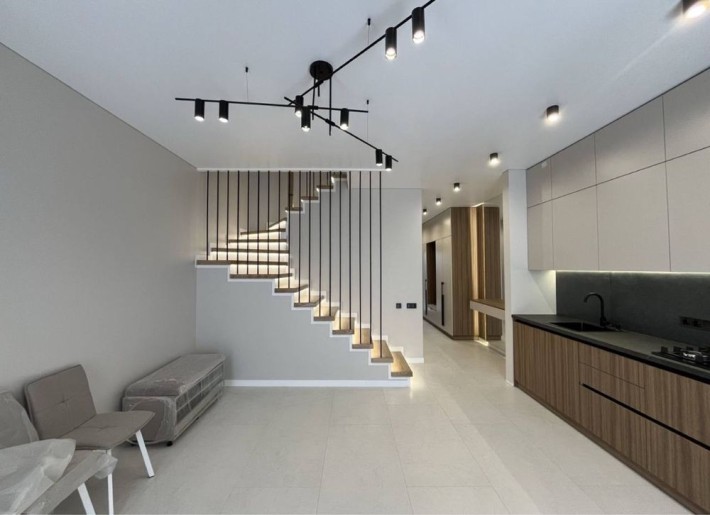 Таунхаус возле моря - фото 1