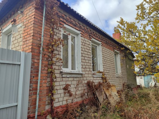 Продам частину будинку на Баварії,район бору Харків