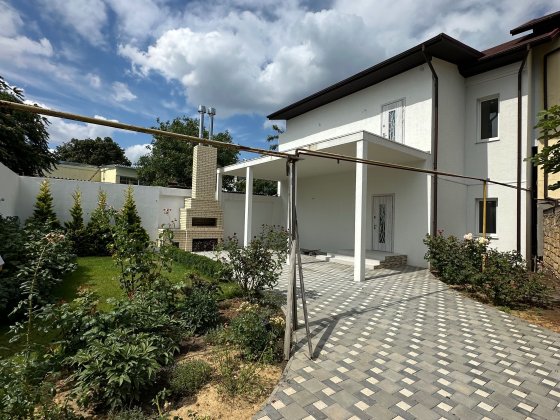 Будинок з новим ремонтом 150м 3.5 сотки Ракушняк 60см