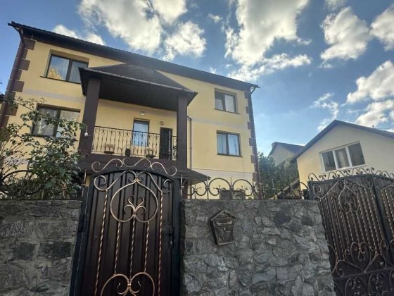 11соток Продаж Будинку 270м2 + 60м2 горище, та гостьовий будинок 175м2 Софиевская Борщаговка