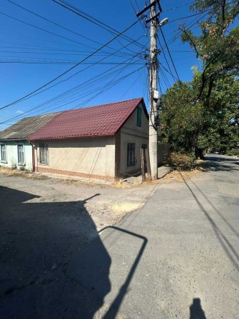 Продам будинок 50м на 10хв від центру - фото 1