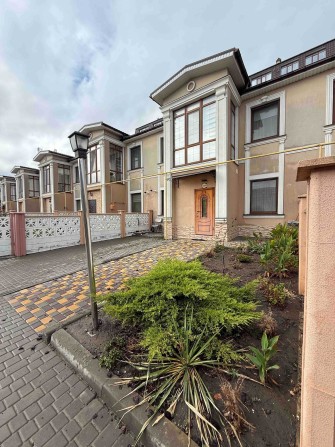 Коттедж  возле моря. - фото 1