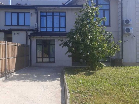 Продам таунхаус Флорінка біля Баден Баден Харків