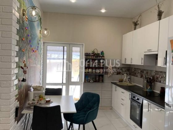 2-эт. дом, 91м2, 2.5 сот, Петропавлівська Борщагівка, Полтавська вул. Петропавлівська Борщагівка