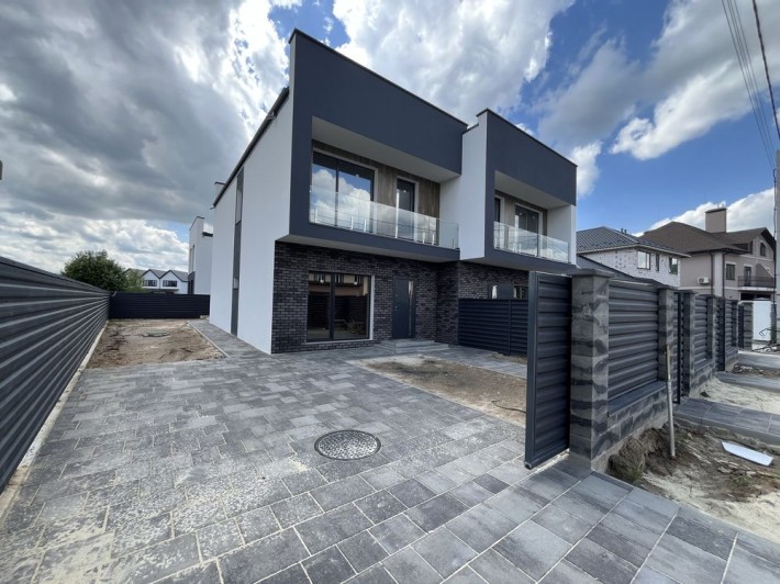 Новенькі дуплекси навпроти ліцею (2 хв пішки)‼️ГАЗ - фото 1