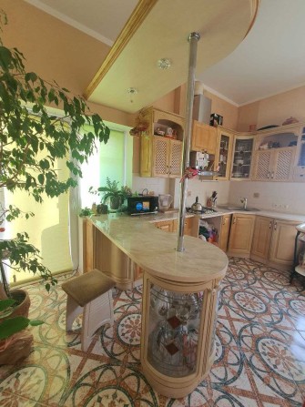 ул. Ванцетти Чубаевка дом 160 кв м, участок 7 соток земли - фото 1