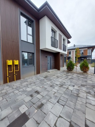 Сучасний ГАЗИФІКОВАНИЙ!!! таунхаус 73м2  ЦЕНТРАЛЬНІ комунікації !!! - фото 1