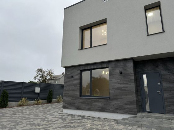 Танхаус з ремонтом! БЕЗ КОМІСІЇ Петропавловская Борщаговка