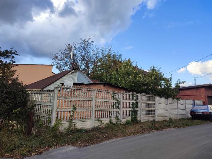 Продаж 1/2 будинку зі своїм двором/метро 'Холодна Гора' - фото 1