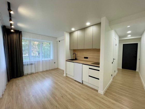 Найкраща пропозиція на Воскресенці, квартира з ремонтом