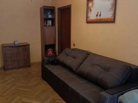 Продаж 2к квартира Коновальця 15/3, метро Палац Україна Киев