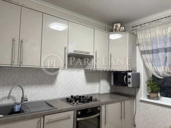 2квартира, Кошиця 7, метро Харківська ,Позняки, Дарницький р-н Киев