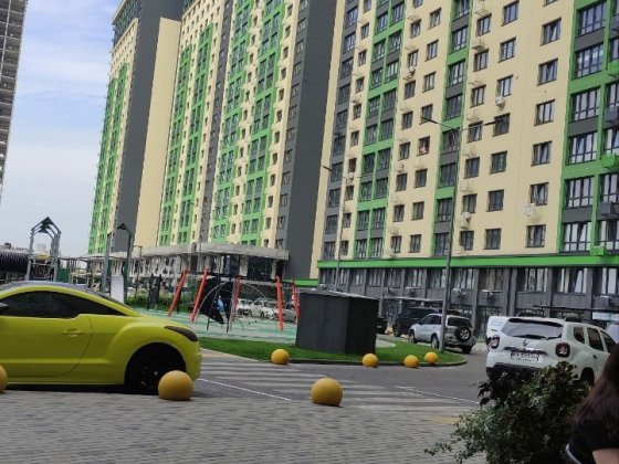 Продам 2 к.квартиру Голосіївський Ліко-Град Максимовича Васильківська Киев