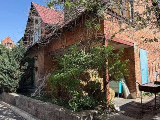 Продам дом Центр Бекетов Ярослава Мудрого Поэзии Харків