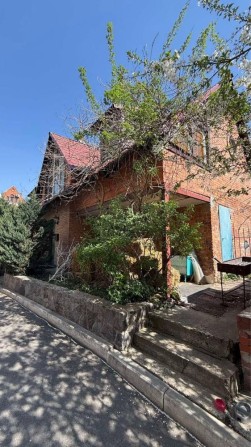 Продам дом Центр Бекетов Ярослава Мудрого Поэзии - фото 1