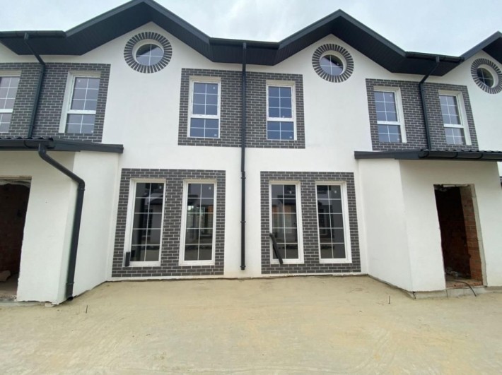 Продається таунхаус в Харкові - фото 1