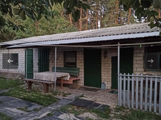 Продається частина будинку біля лісу і озера Харків