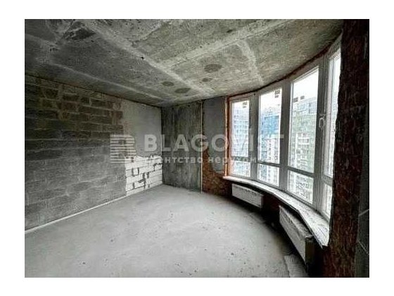 Продається простора квартира в ЖК Каховська Київ