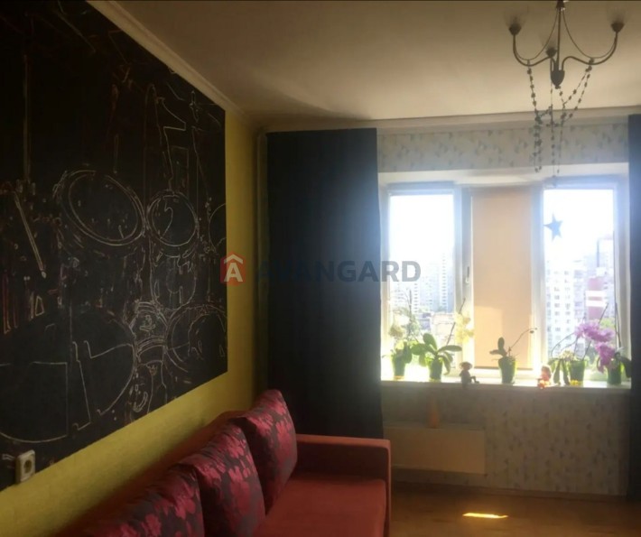 Продаж 3к квартира метро Теремки - фото 1