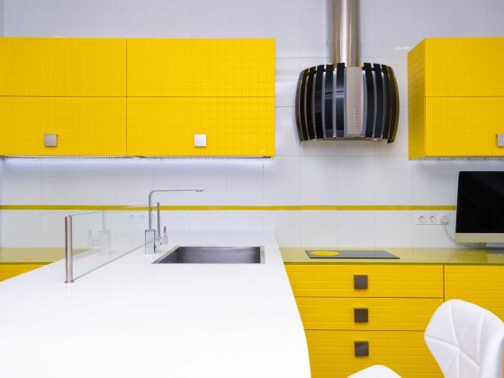 Продажа от собственника 1 к  56 кв Позняки Григоренко есть генератор Киев