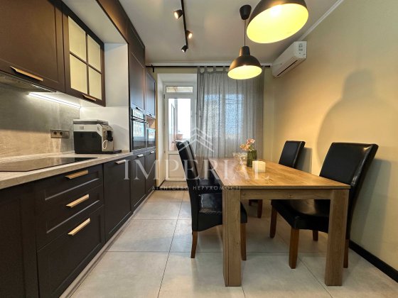 Без комісії, Продаж 3-кімн, 95 кв.м Алма-Атинська 39-А, сертифікат