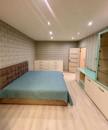 Продаж євро 2к квартири Ахматової 30 Осокорки Позняки Дарницький район - фото 1