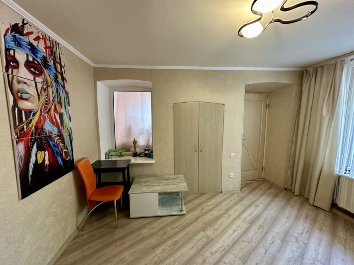 Продам часть дома индивидуальное отопление метро Левада - фото 1