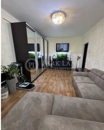 Продаж 2к квартири Генерала Ватутіна 10 Дніпровський р-н - фото 1