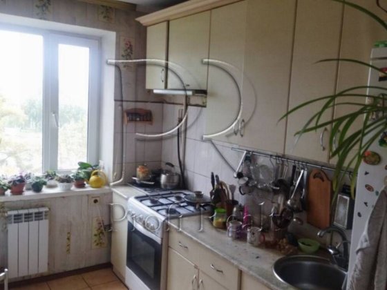 Продаж 4 кімнатна квартира Романа Шухевича 26/Воскресенка/ТЦ Квадрат Київ