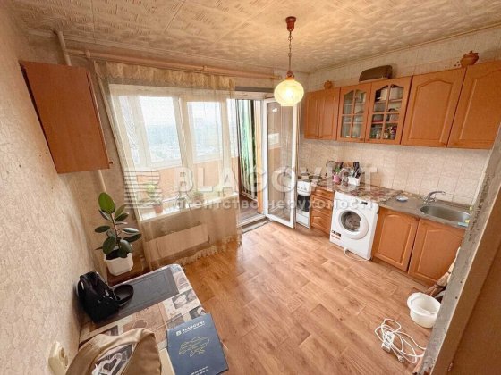 Продаж 3-кім квартири на вулиці Миропільська, 29 Киев