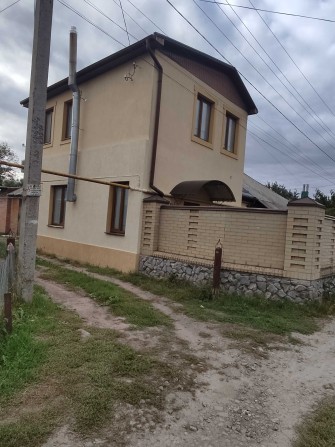 Продам 2-х этажный дом по ул. Большая Панасовская - фото 1