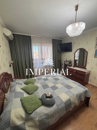 Продаж  кв. з якісним ремонтом на вул. Олександри Екстер, 9 - фото 1