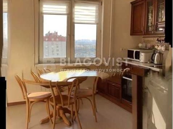 2-к квартира з ремонтом! Краківська, 13а Киев