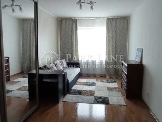 Продаж 3 кімнатної квартири Чавдар Єлизавети 28 Осокорки Русової Гмирі