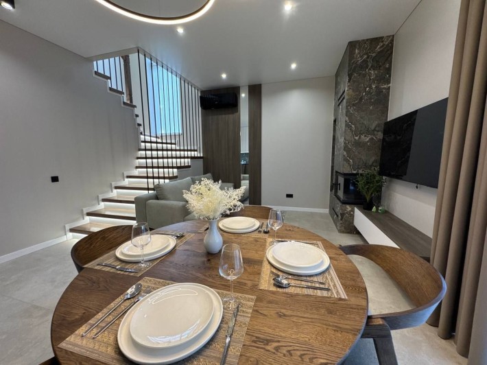 Продаж сучасного дуплекса з ремонтом та меблями! Без Комісії! - фото 1