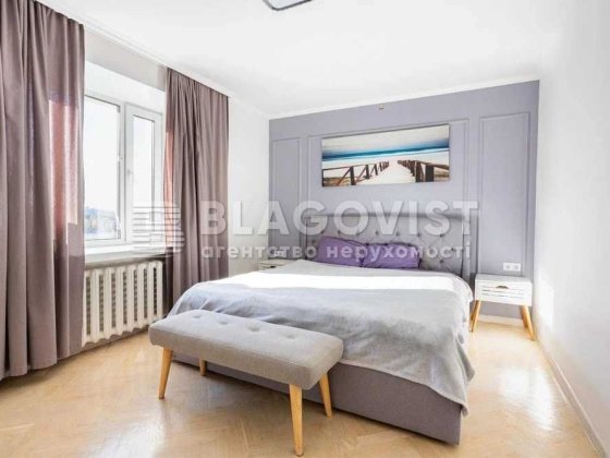 Продаж 4-х кімн Шептицького 3Б,Луначарського ,м.  Лівобережна Київ