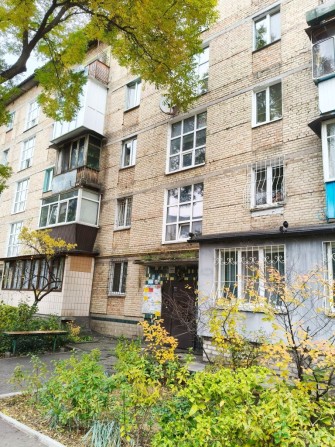 Воскресенка. Продам теплу 1 кімнатну квартиру з ремонтом - фото 1